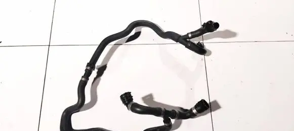 BMW 5 E60 E61 Engine coolant pipe/hose