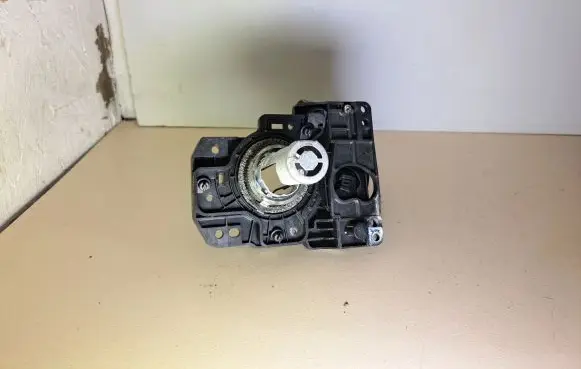 Volvo V70 Headlight part 89022738 10830002