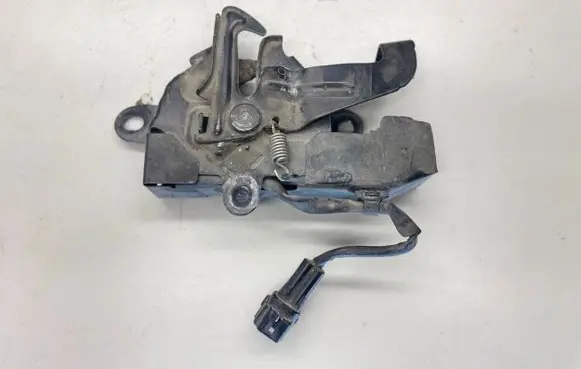 Lexus ES 300h Engine bonnet/hood lock/catch 5351033400