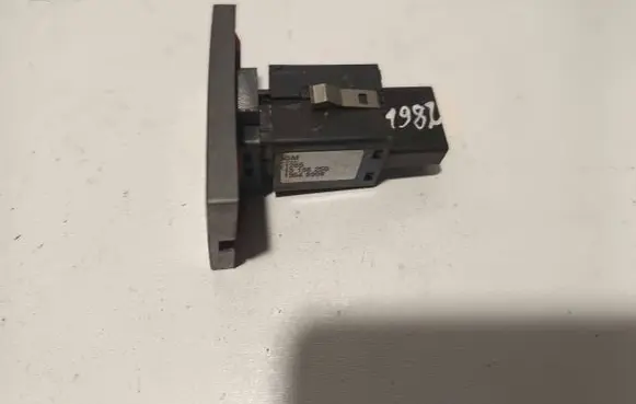 Opel Vectra C Hazard light switch 13549909