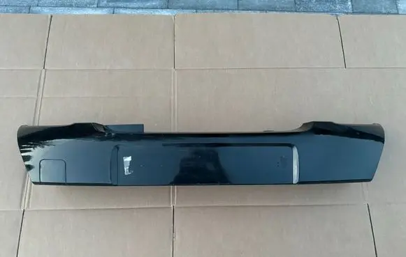 Renault Clio III Front bumper 8200965339