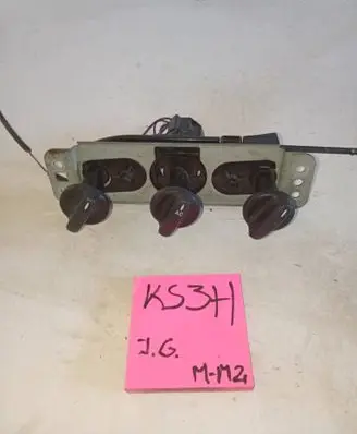 Mazda 2 Central console control unit 8979413464