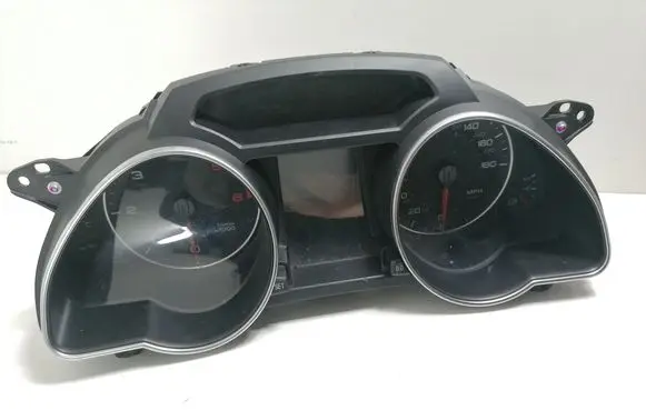 Audi A5 8T 8F Speedometer (instrument cluster) 8T0920983B
