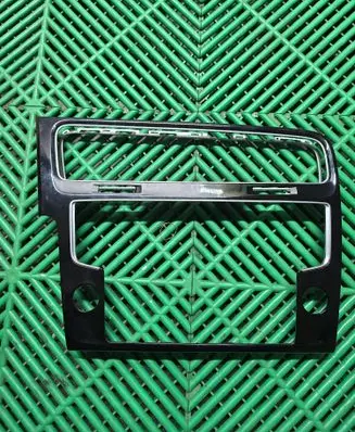 Volkswagen Golf VII Radio/GPS head unit trim 5G1819743