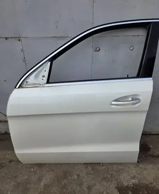 Mercedes-Benz GL X166 Front door 