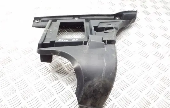Volvo XC70 Rear bumper mounting bracket 8648150 8648150RH