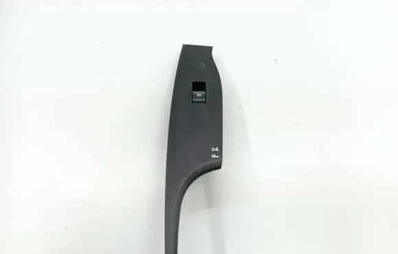Hyundai i40 Electric window control switch 935753Z200