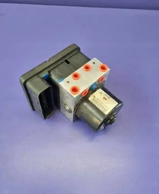 Opel Agila B ABS Pump 06210213124 52K0