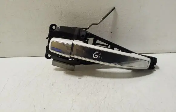 Opel Zafira C Rear door exterior handle 13583832