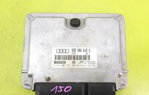Audi A4 S4 B5 8D Engine control unit/module 038906018S