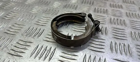 Skoda Rapid (NH) Muffler pipe connector clamp 
