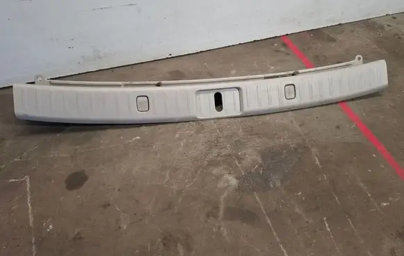 Lexus RX 300 Trunk/boot sill cover protection 6942248010 5838748030