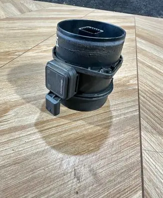 Mercedes-Benz E W212 Mass air flow meter A6510900148 5WK97917 032019302
