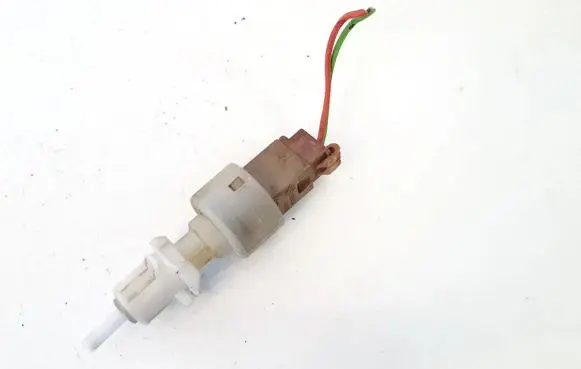 Iveco Daily 40.8 Brake pedal sensor switch b365