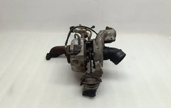 Volkswagen PASSAT B7 Turbo 03L253016T GTC1244VZ NKM10136R