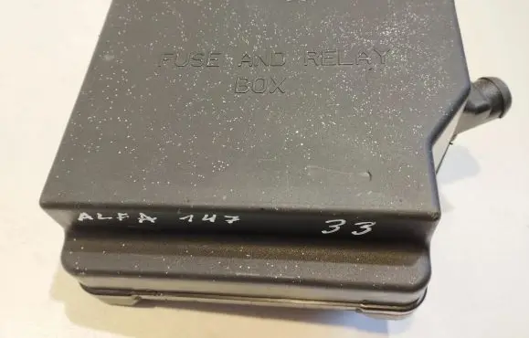 Fuse box cover
