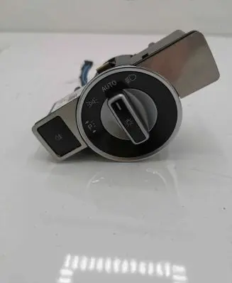 Mercedes-Benz B W246 W242 Light switch A2129050551 10091531