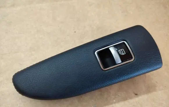 Mercedes-Benz S W221 Electric window control switch A2218704579