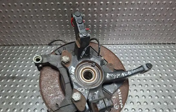 Fiat 500 Front wheel hub spindle knuckle S27624667