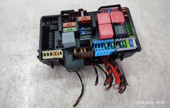 Mercedes-Benz C W205 Fuse module
