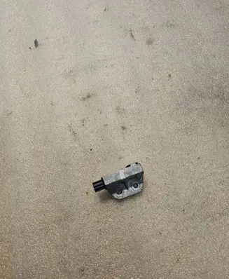 Nissan X-Trail T30 Airbag deployment crash/impact sensor FB8H30