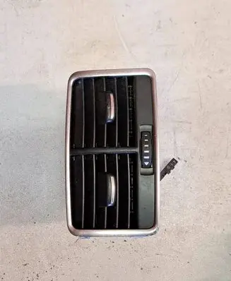 Audi A6 S6 C6 4F Rear air vent grill 4F0819203C