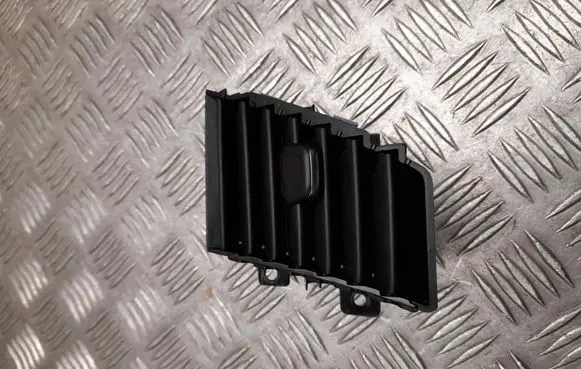 Dash center air vent grill