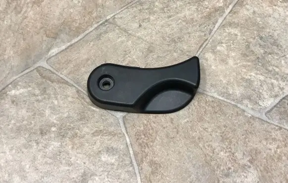 BMW 3 E90 E91 Engine bonnet (hood) release handle 7067086