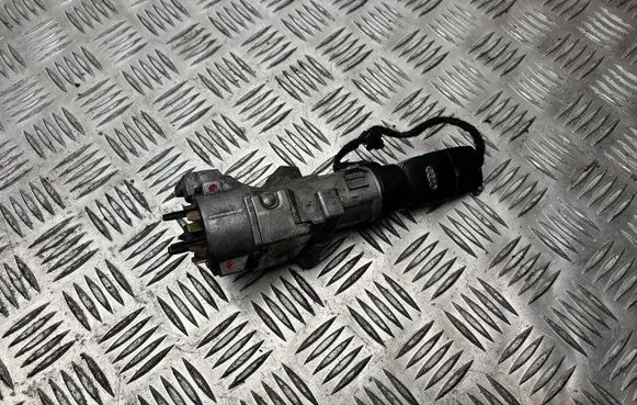 Audi A4 S4 B6 8E 8H Ignition lock 4B0905851F