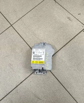 BMW X5M E70 Airbag control unit/module 9240083 31924008301Z 0285010258