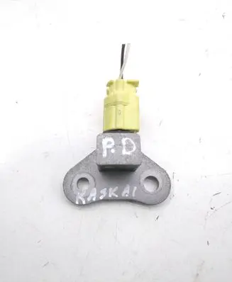 Nissan Qashqai Airbag deployment crash/impact sensor