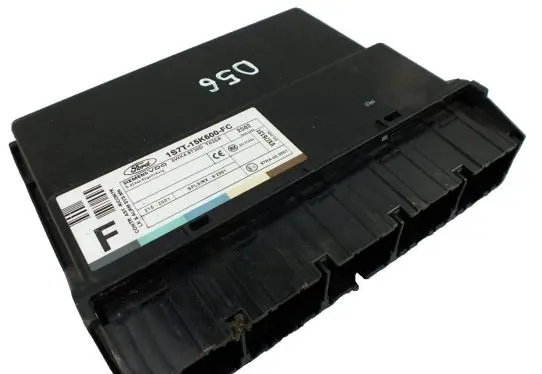 Ford Focus Comfort/convenience module 1S7T15K600FC 5WK48730E