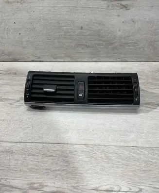 BMW X5 E70 Dash center air vent grill 7161801 6958654