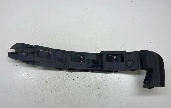 Seat Toledo III (5P) Rear bumper mounting bracket 5P8807393