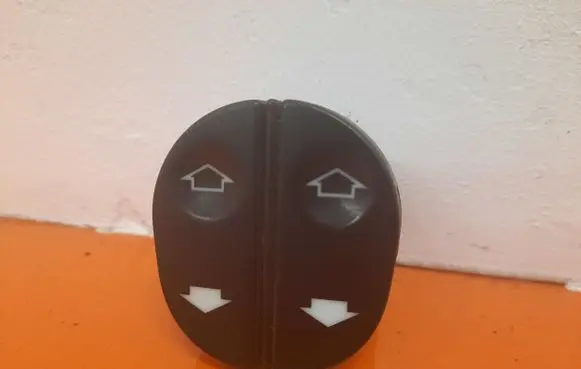 Ford Fiesta Electric window control switch 96FG14529BC