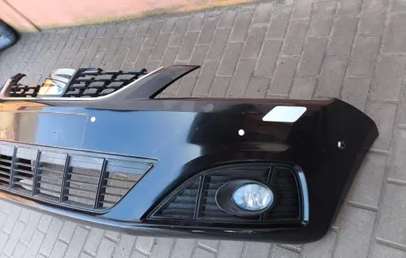 Volkswagen Sharan Front bumper