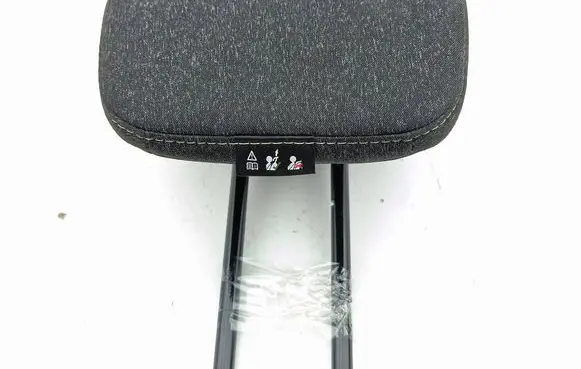 Renault Captur II Rear seat headrest 