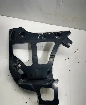 BMW X5 E70 Bumper support mounting bracket corner 