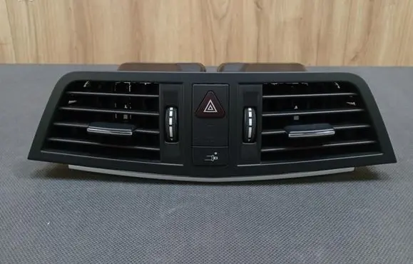 Mercedes-Benz E A207 Dash center air vent grill 2078300054 A2078300054