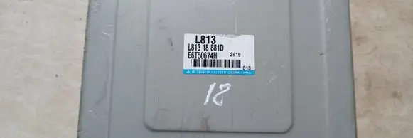 Mazda 6 Engine control unit/module L81318881D E6T50674H L813