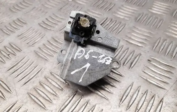 Audi A6 S6 C7 4G LED ballast control module 17748902