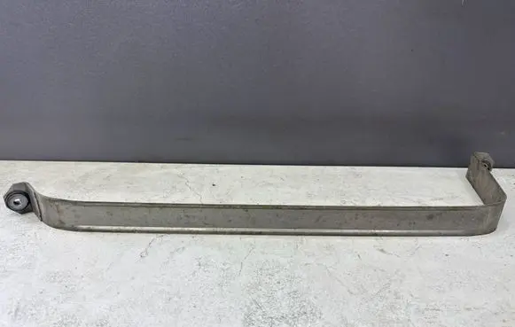 BMW 5 E60 E61 Fuel tank mounting bracket 7200073