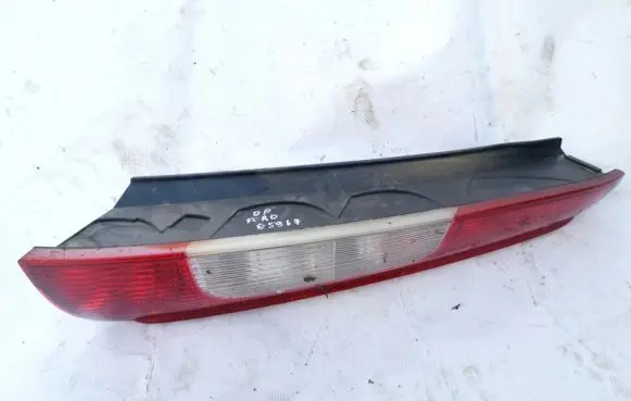 Ford Focus C-MAX Rear/tail lights 3m5113n411aa 3m51-13n411-aa