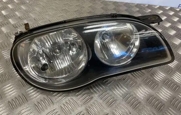 Toyota Corolla E110 Headlight/headlamp 10077126