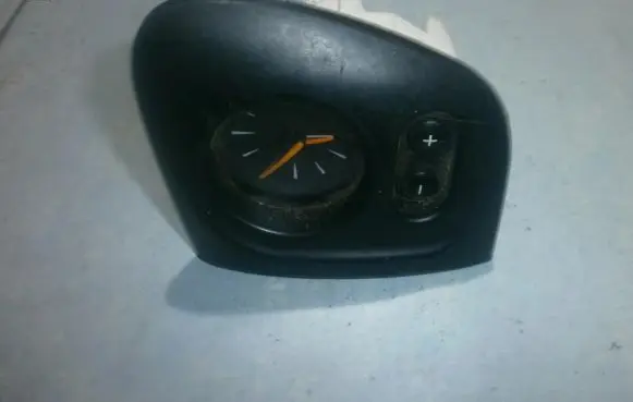 Ford Focus Screen/display/small screen b41ta