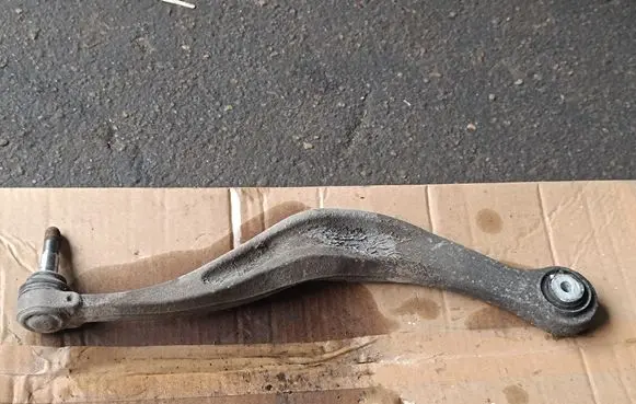 BMW 5 GT F07 Rear control arm DEEN6082T6