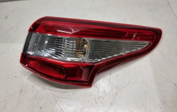 Nissan Qashqai Rear/tail lights 265504EA0A