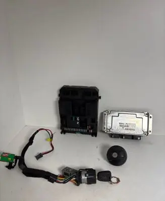 Peugeot 307 Engine ECU kit and lock set 0261206943 9638765680 9644098380