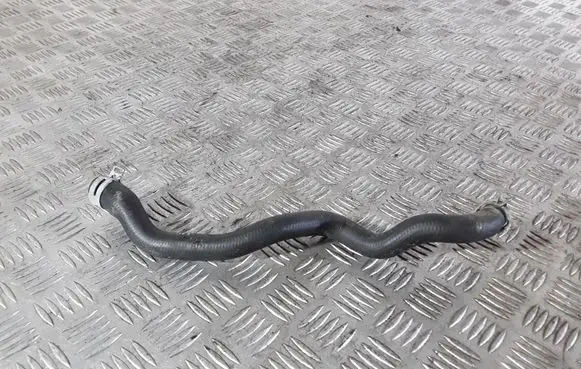 Volvo V60 Engine coolant pipe/hose 31388749