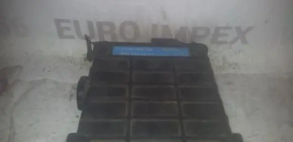 Mercedes-Benz 190 W201 Engine control unit/module 0280800100 002545332